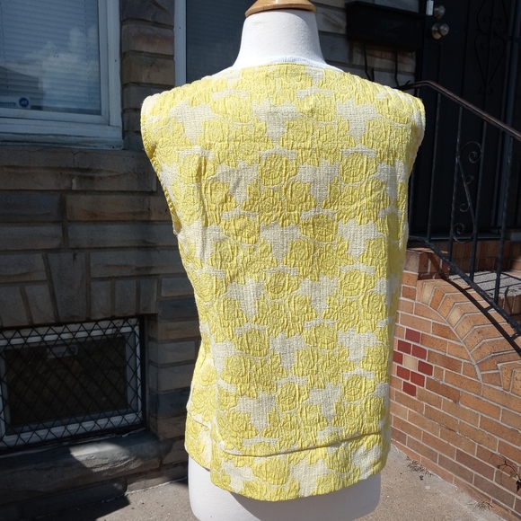 Zara Trafaluc Yellow Rose Sleeveless Blouse Size Small Women's - Picture 7 of 10